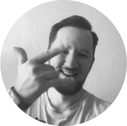 Дизайнер агентства Адикт